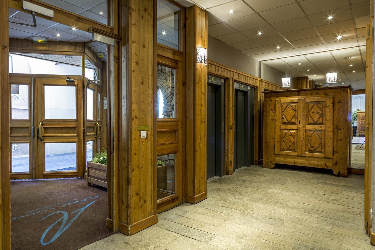 Madame Vacances Residence Alpina Lodge Val-dʼIsère Buitenkant foto